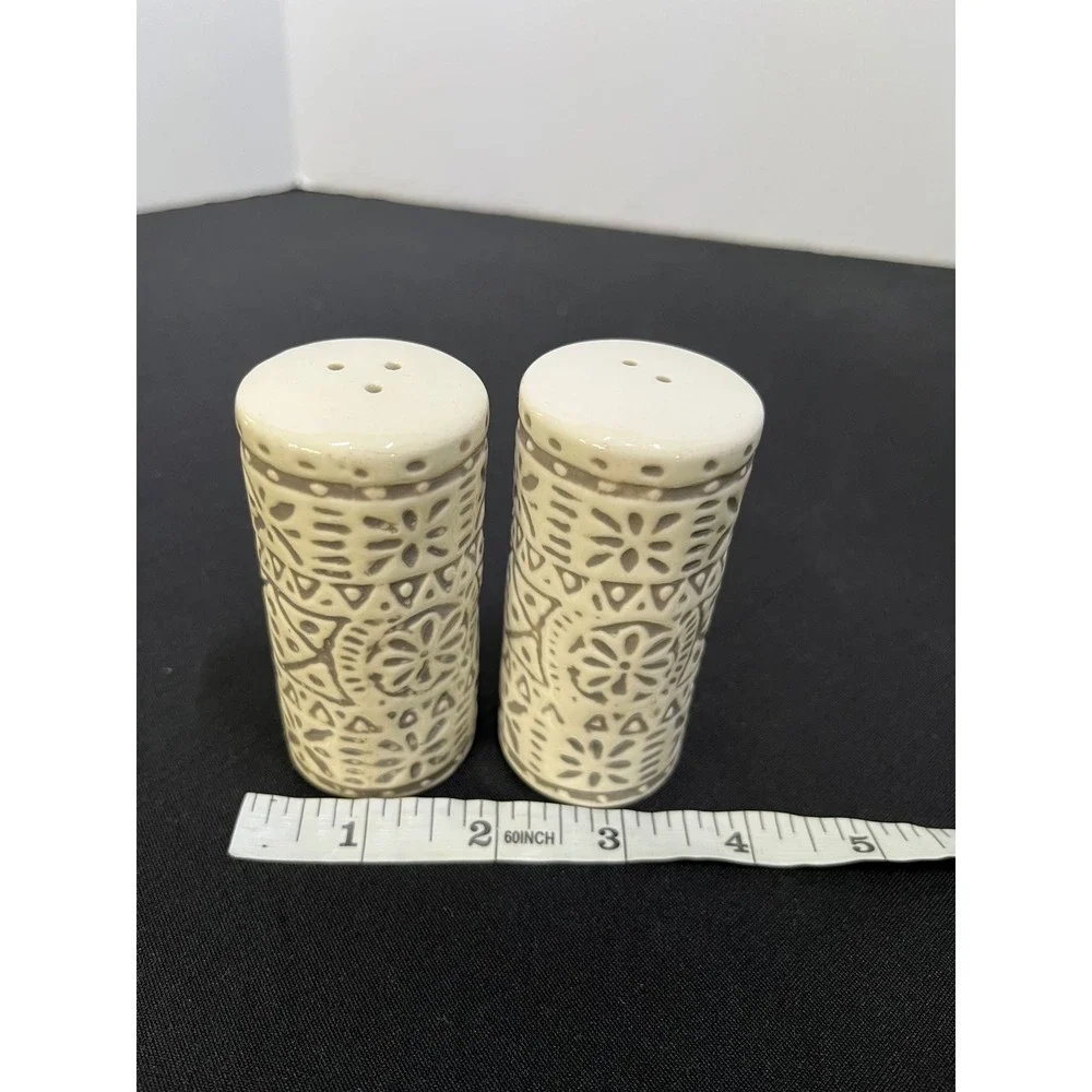 Boho Cream Ceramic Salt and Pepper Shakers Set Embossed Geometric Pattern